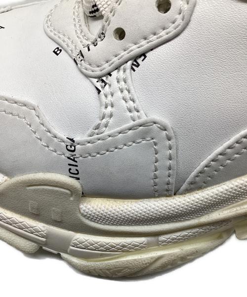 BALENCIAGA（バレンシアガ）BALENCIAGA (バレンシアガ) TRIPLE S ホワイト サイズ:24cmの古着・服飾アイテム