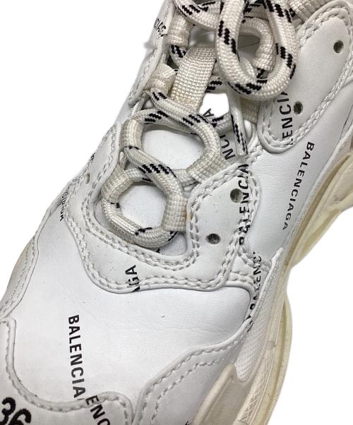 BALENCIAGA（バレンシアガ）BALENCIAGA (バレンシアガ) TRIPLE S ホワイト サイズ:24cmの古着・服飾アイテム