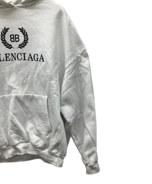 BALENCIAGA（バレンシアガ）BALENCIAGA (バレンシアガ) プルオーバーパーカー ホワイト サイズ:Sの古着・服飾アイテム