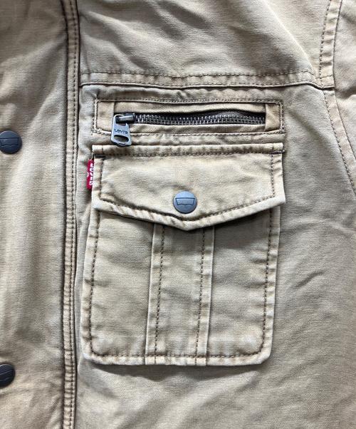 LEVI'S（リーバイス）LEVI'S (リーバイス) ジャケット ベージュ サイズ:Mの古着・服飾アイテム