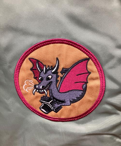 AVIREX（アヴィレックス）AVIREX (アヴィレックス) フライトジャケット カーキ サイズ:Lの古着・服飾アイテム