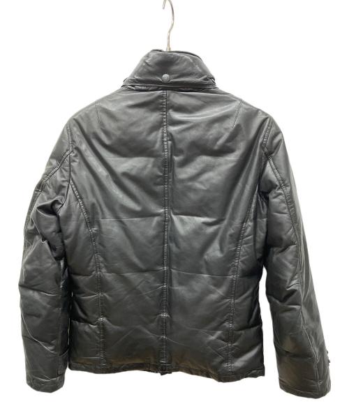 ISAMU KATAYAMA BACKLASH（イサムカタヤマ・バックラッシュ）ISAMU KATAYAMA BACKLASH (イサムカタヤマ・バックラッシュ) レザーダウンジャケット ブラック サイズ:Mの古着・服飾アイテム