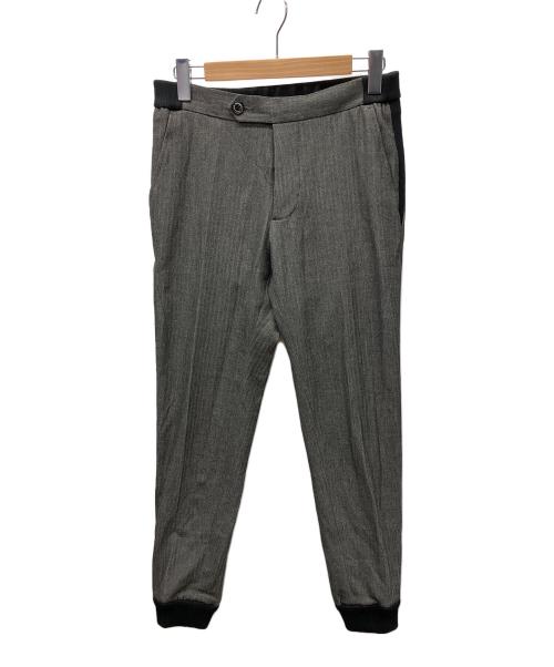 1piu1uguale3（ウノピュウノウグァーレトレ）1piu1uguale3 (ウノピュウノウグァーレトレ) パンツ ブラック サイズ:IVの古着・服飾アイテム