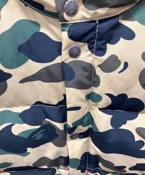 A BATHING APE（ア ベイシング エイプ）A BATHING APE (ア ベイシング エイプ) ダウンジャケット ブラック×イエロー サイズ:Mの古着・服飾アイテム