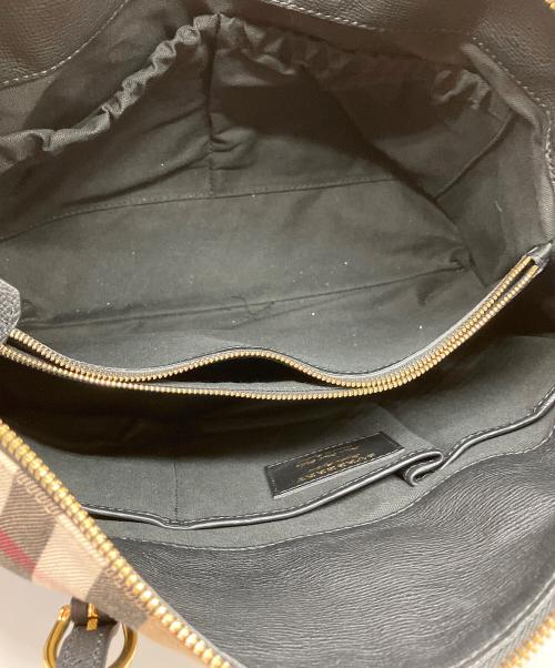 BURBERRY（バーバリー）BURBERRY (バーバリー) ショルダートートバッグ ブラック×ベージュの古着・服飾アイテム