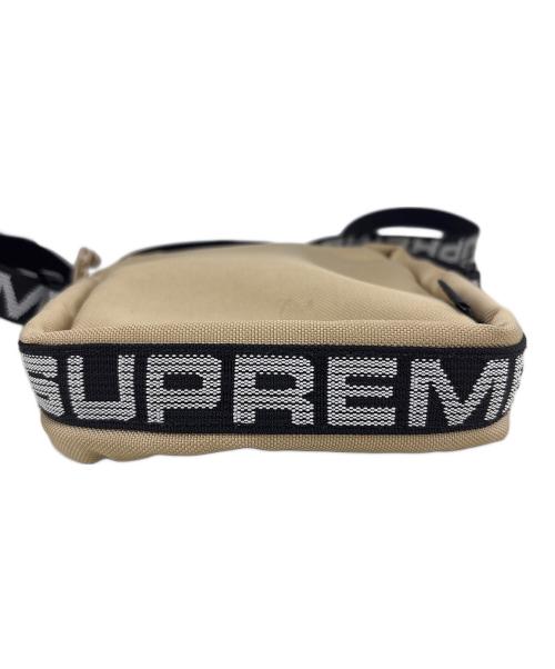 SUPREME（シュプリーム）SUPREME (シュプリーム) ショルダーバッグ ベージュの古着・服飾アイテム