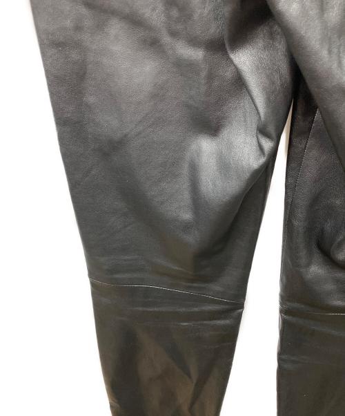 theory（セオリー）theory (セオリー) レザーパンツ ブラックの古着・服飾アイテム