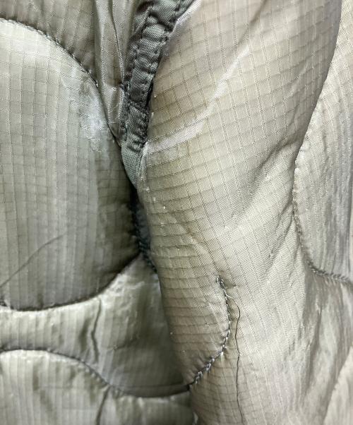 US ARMY（ユーエスアーミー）US ARMY (ユーエスアーミー) キルティングライナー グリーン サイズ:Mediumの古着・服飾アイテム