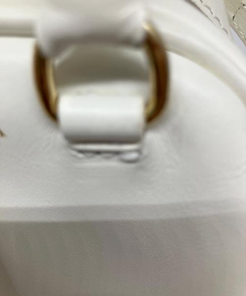 CHRISTIAN VILLA（クリスチャンヴィラ）CHRISTIAN VILLA (クリスチャンヴィラ) ショルダーバッグ ホワイトの古着・服飾アイテム