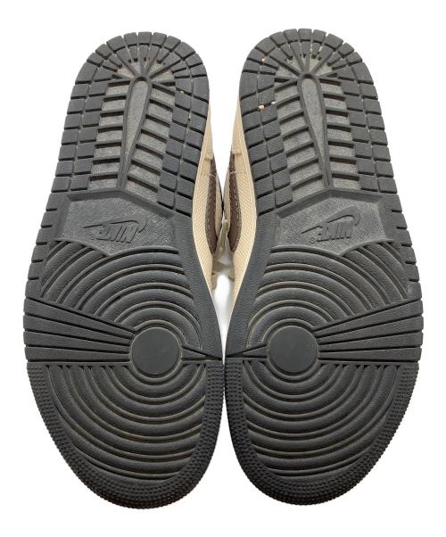 NIKE（ナイキ）NIKE (ナイキ) スニーカー ベージュ サイズ:24cmの古着・服飾アイテム