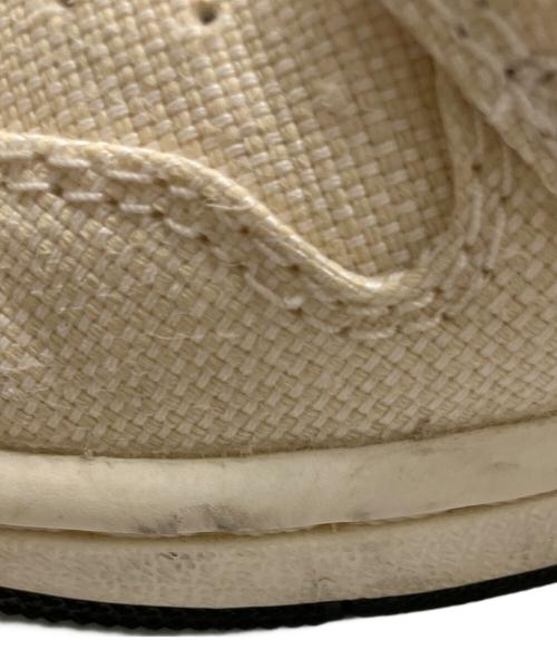 NIKE（ナイキ）NIKE (ナイキ) スニーカー ベージュ サイズ:24cmの古着・服飾アイテム