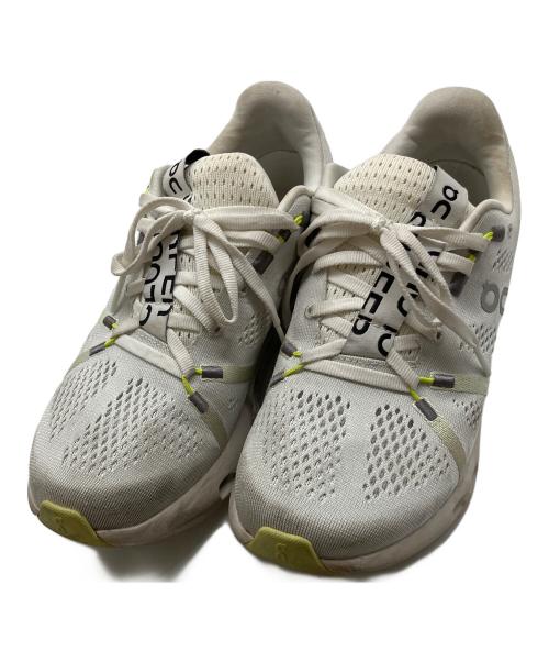 on（オン）on (オン) ローカットスニーカー ホワイト サイズ:24.5cmの古着・服飾アイテム