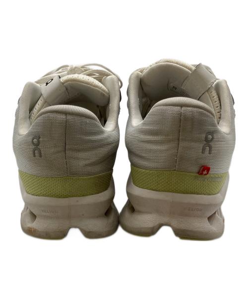 on（オン）on (オン) ローカットスニーカー ホワイト サイズ:24.5cmの古着・服飾アイテム