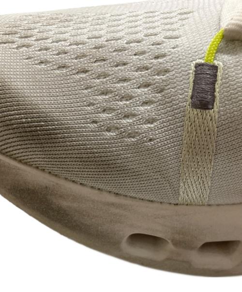 on（オン）on (オン) ローカットスニーカー ホワイト サイズ:24.5cmの古着・服飾アイテム