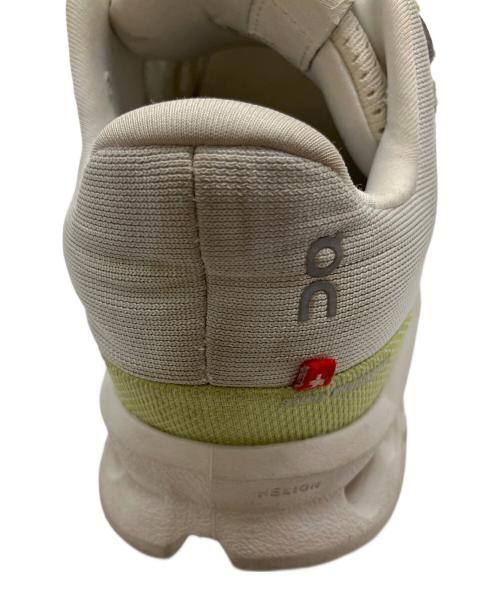 on（オン）on (オン) ローカットスニーカー ホワイト サイズ:24.5cmの古着・服飾アイテム