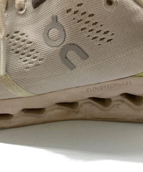 on（オン）on (オン) ローカットスニーカー ホワイト サイズ:24.5cmの古着・服飾アイテム