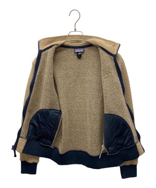 Patagonia（パタゴニア）Patagonia (パタゴニア) フリースジャケット ベージュ×ネイビー サイズ:XSの古着・服飾アイテム