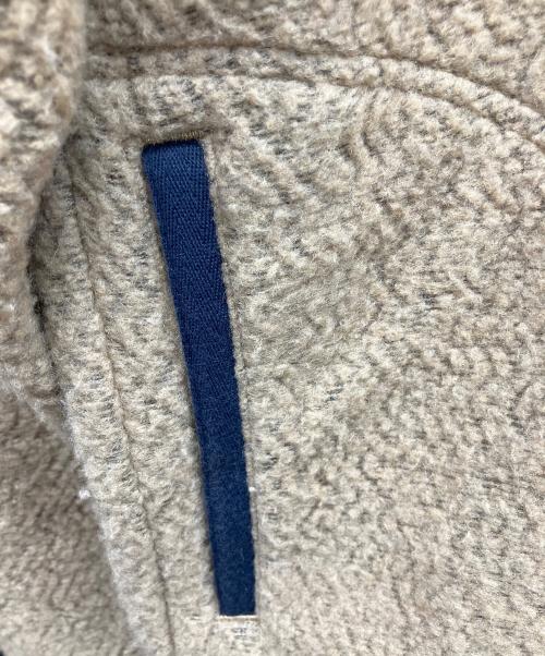 Patagonia（パタゴニア）Patagonia (パタゴニア) フリースジャケット ベージュ×ネイビー サイズ:XSの古着・服飾アイテム