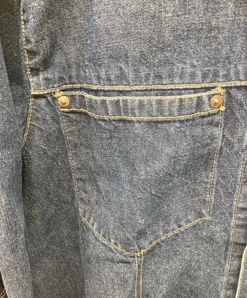 LEVI'S（リーバイス）LEVI'S (リーバイス) デニムジャケット インディゴ サイズ:MEDIUM　　　　の古着・服飾アイテム