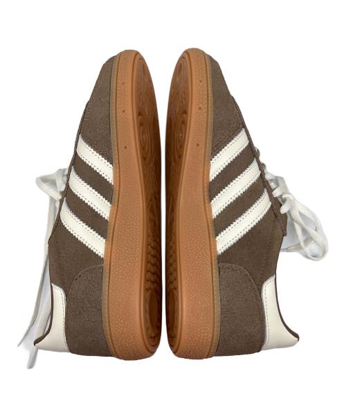 adidas（アディダス）adidas (アディダス) ローカットスニーカー ブラウン サイズ:23.5cmの古着・服飾アイテム