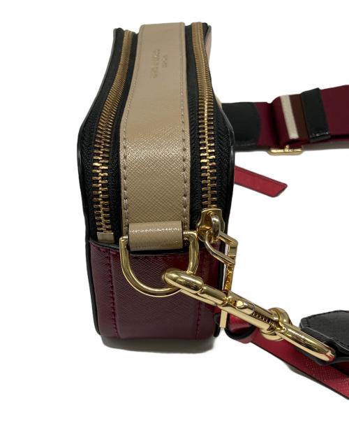 MARC JACOBS（マークジェイコブズ）MARC JACOBS (マークジェイコブズ) ショルダーバッグ ピンク×ベージュ×ボルドーの古着・服飾アイテム