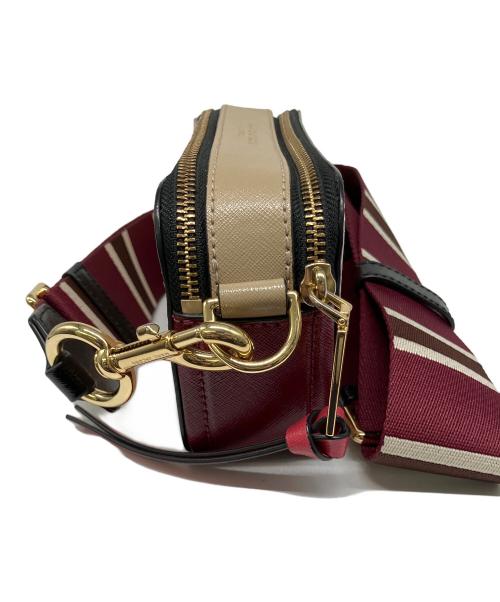 MARC JACOBS（マークジェイコブズ）MARC JACOBS (マークジェイコブズ) ショルダーバッグ ピンク×ベージュ×ボルドーの古着・服飾アイテム