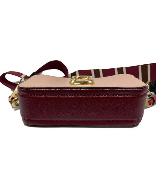 MARC JACOBS（マークジェイコブズ）MARC JACOBS (マークジェイコブズ) ショルダーバッグ ピンク×ベージュ×ボルドーの古着・服飾アイテム