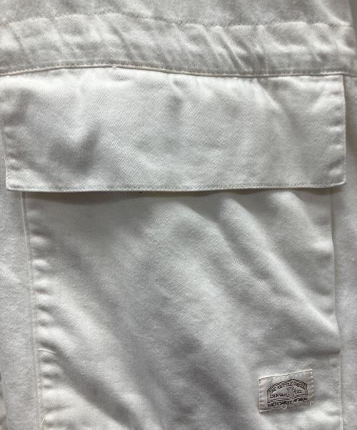 Canvas Co.（キャンバス）Canvas Co. (キャンバス) カーゴパーカー ホワイト サイズ:3の古着・服飾アイテム
