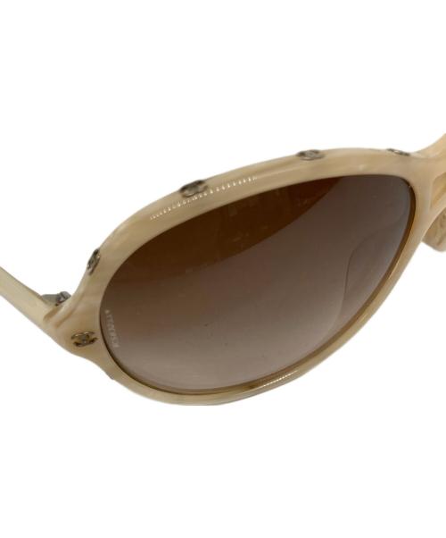 CHANEL（シャネル）CHANEL (シャネル) サングラス ベージュの古着・服飾アイテム
