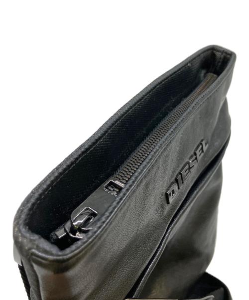 DIESEL（ディーゼル）DIESEL (ディーゼル) ショルダーバッグ ブラックの古着・服飾アイテム