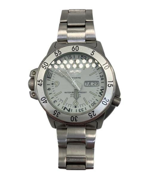 CASIO（カシオ）CASIO (カシオ) 腕時計 ホワイトの古着・服飾アイテム