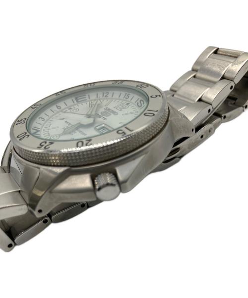 CASIO（カシオ）CASIO (カシオ) 腕時計 ホワイトの古着・服飾アイテム