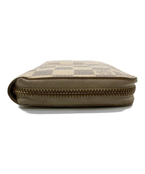 LOUIS VUITTON（ルイ ヴィトン）LOUIS VUITTON (ルイ ヴィトン) ラウンドファスナー財布 ホワイトの古着・服飾アイテム