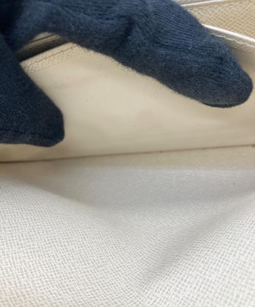 LOUIS VUITTON（ルイ ヴィトン）LOUIS VUITTON (ルイ ヴィトン) 長財布 ホワイトの古着・服飾アイテム