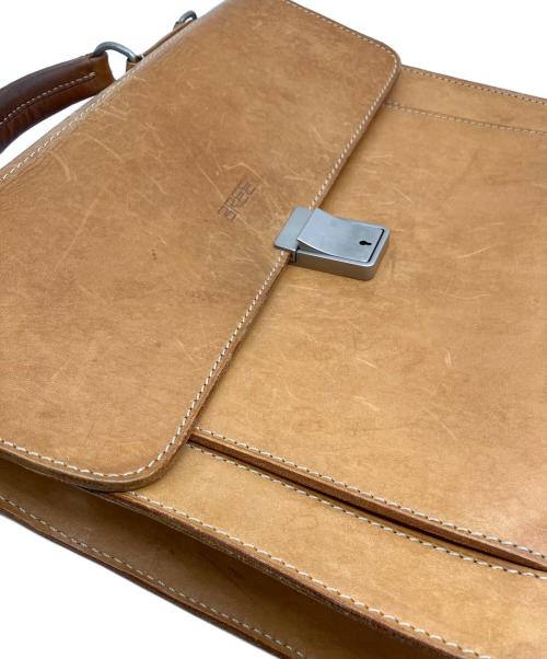 BREE（ブリー）BREE (ブリー) ビジネスバッグ ナチュラルの古着・服飾アイテム