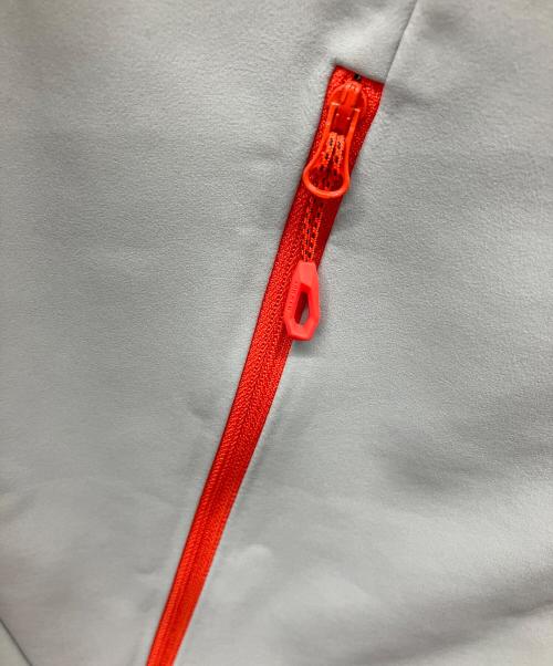 MAMMUT（マムート）MAMMUT (マムート) フーデッドジャケット グレー×オレンジ サイズ:M　　　　　　　　の古着・服飾アイテム