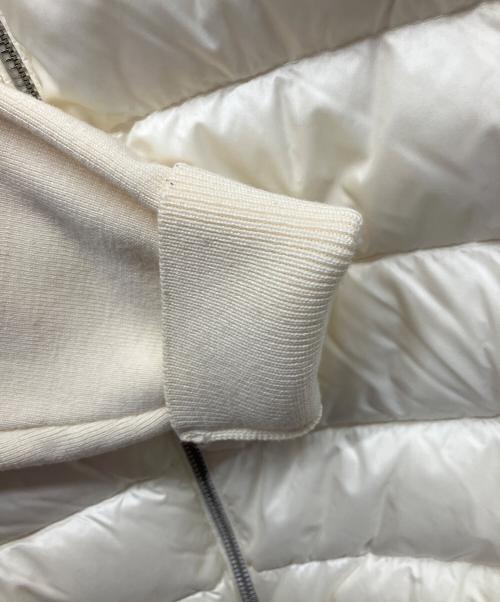 MONCLER（モンクレール）MONCLER (モンクレール) 切替ダウンジャケット ホワイト サイズ:Sの古着・服飾アイテム