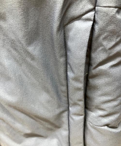 THE NORTH FACE（ザ ノース フェイス）THE NORTH FACE (ザ ノース フェイス) ダウンジャケット ネイビー×ブラック サイズ:M　　　　　　　　の古着・服飾アイテム