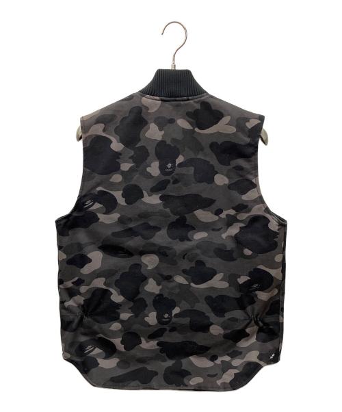 CarHartt（カーハート）CarHartt (カーハート) A BATHING APE (ア ベイシング エイプ) 迷彩ダックベスト ブラック サイズ:M　　　　　　　　の古着・服飾アイテム