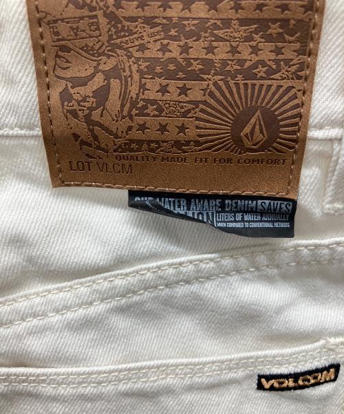 VOLCOM（ボルコム）VOLCOM (ボルコム) パンツ ベージュ サイズ:32の古着・服飾アイテム