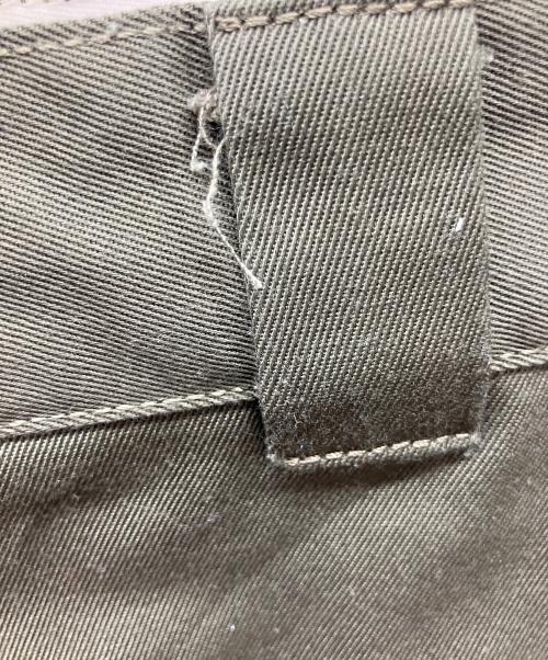 CarHartt（カーハート）CarHartt (カーハート) パンツ オリーブ サイズ:30×32の古着・服飾アイテム