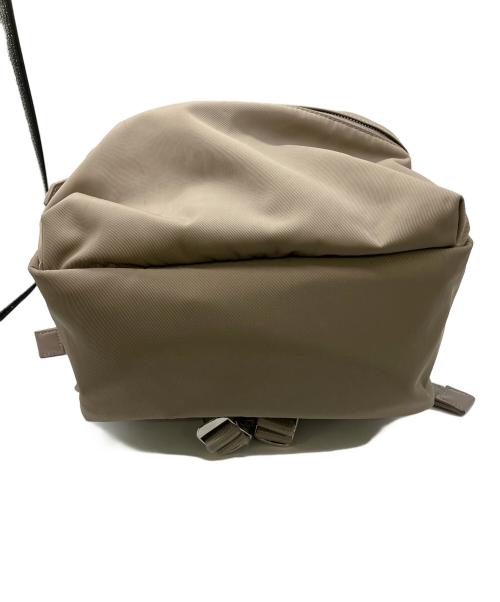 Vivienne Westwood（ヴィヴィアンウエストウッド）Vivienne Westwood (ヴィヴィアンウエストウッド) リュック ブラウンの古着・服飾アイテム