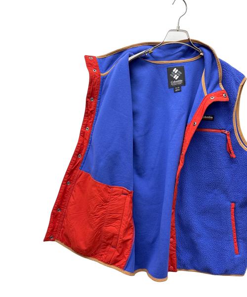 Columbia（コロンビア）Columbia (コロンビア) フリースベスト ブルー×ベージュ×レッド サイズ:XLの古着・服飾アイテム