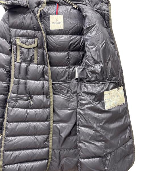 MONCLER（モンクレール）MONCLER (モンクレール) ダウンコート グレー×グリーン サイズ:3の古着・服飾アイテム