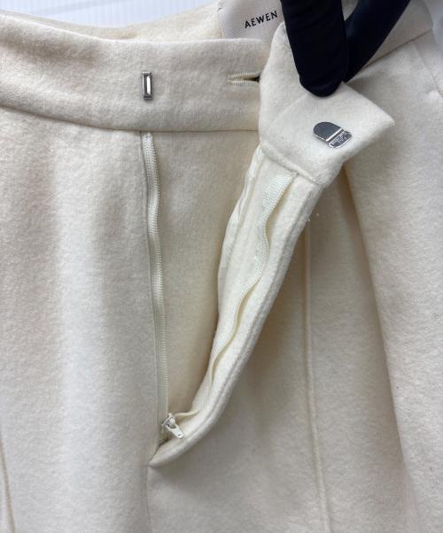 AEWEN MATOPH（イウエン マトフ）AEWEN MATOPH (イウエン マトフ) ウールパンツ アイボリー サイズ:34の古着・服飾アイテム