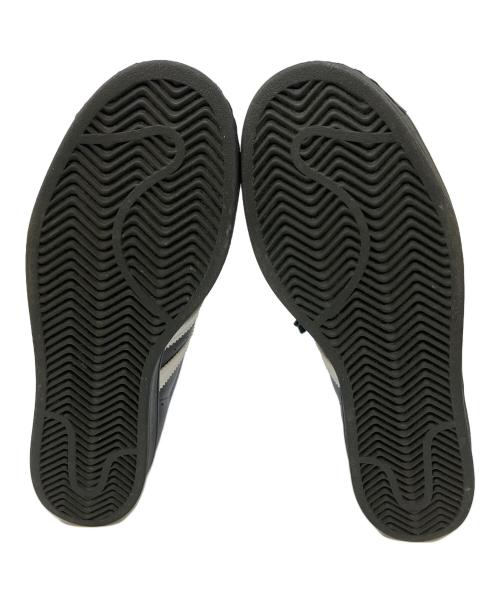 adidas（アディダス）adidas (アディダス) スニーカー ブラック サイズ:25.5の古着・服飾アイテム