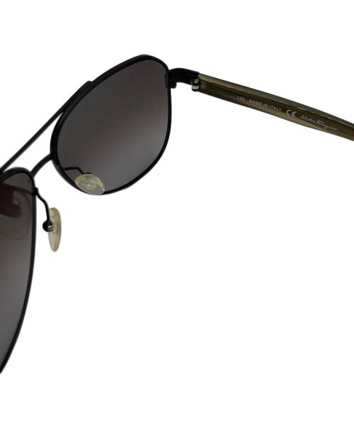 Ferragamo（フェラガモ）Ferragamo (フェラガモ) サングラス ブラックの古着・服飾アイテム