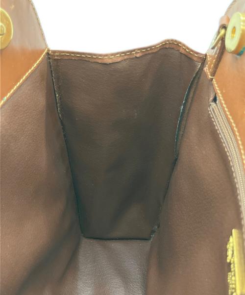 Burberry's（バーバリー）Burberry's (バーバリー) ショルダーバッグ ベージュの古着・服飾アイテム