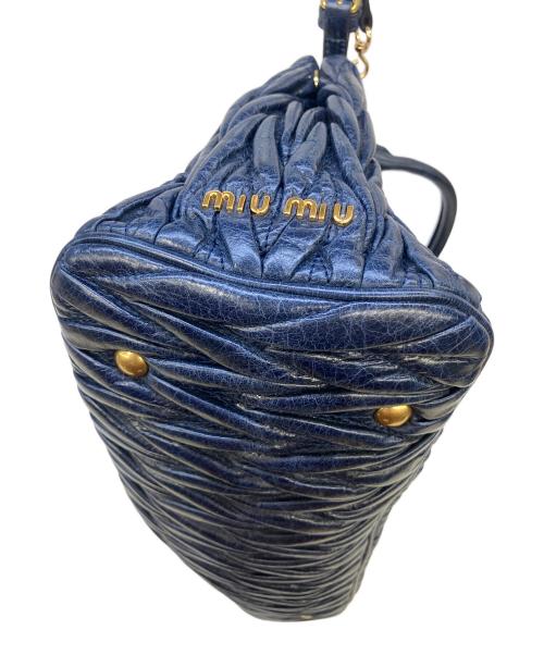 MIU MIU（ミュウミュウ）MIU MIU (ミュウミュウ) 2WAYバッグ ネイビーの古着・服飾アイテム