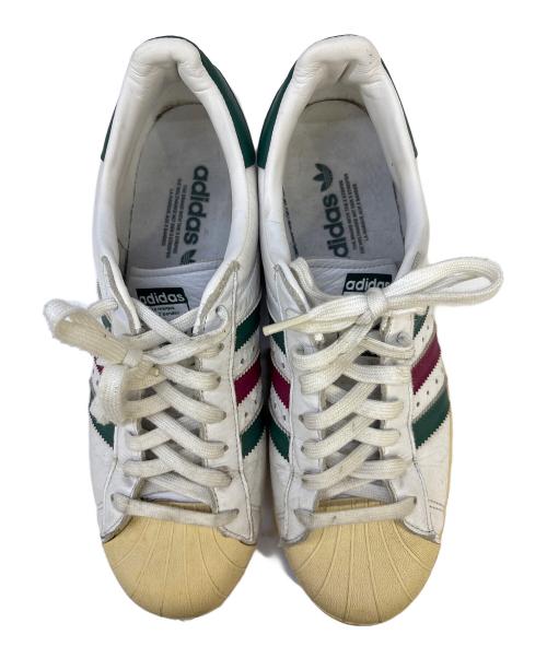 adidas（アディダス）adidas (アディダス) スニーカー ホワイト×グリーン サイズ:27.5cmの古着・服飾アイテム